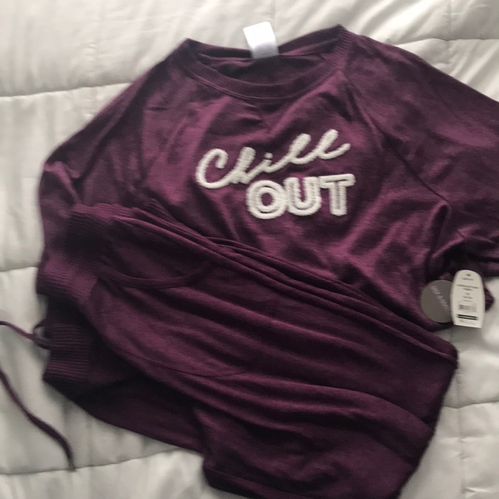 Secret treasure pajamas. Size medium. Burgundy. Long pants and sleeve. NWT.